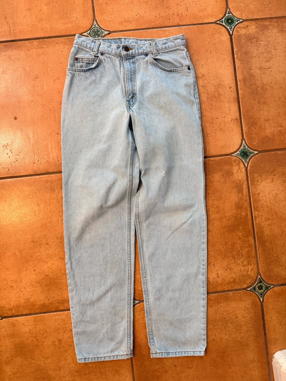 Levi's Orange tab Vinatge taper leg 550 30x32 light wash